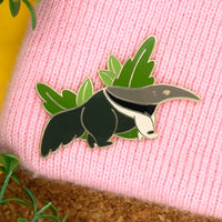Giant anteater hard enamel pin