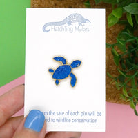 Sea turtle glitter mini pin