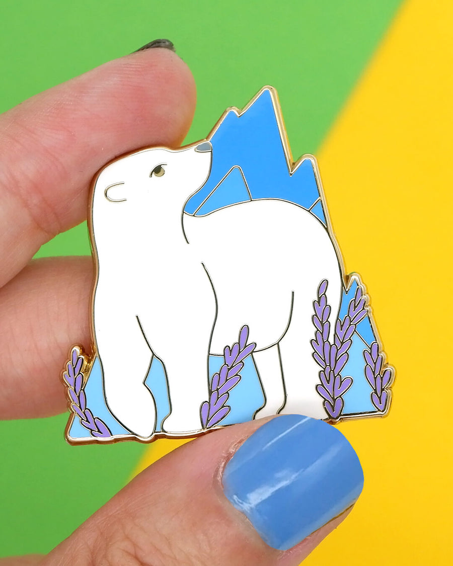 Polar bear hard enamel pin