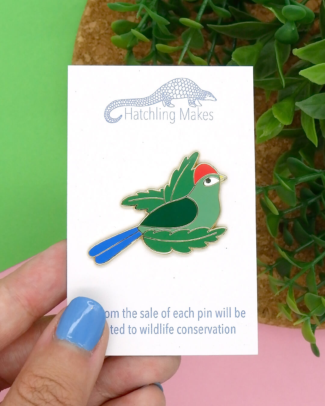 Red crested turaco hard enamel pin
